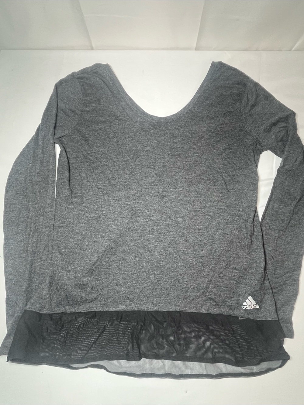 adidas Women's Heather Gray Long Sleeve Scoop Neck Top with Mesh Hem